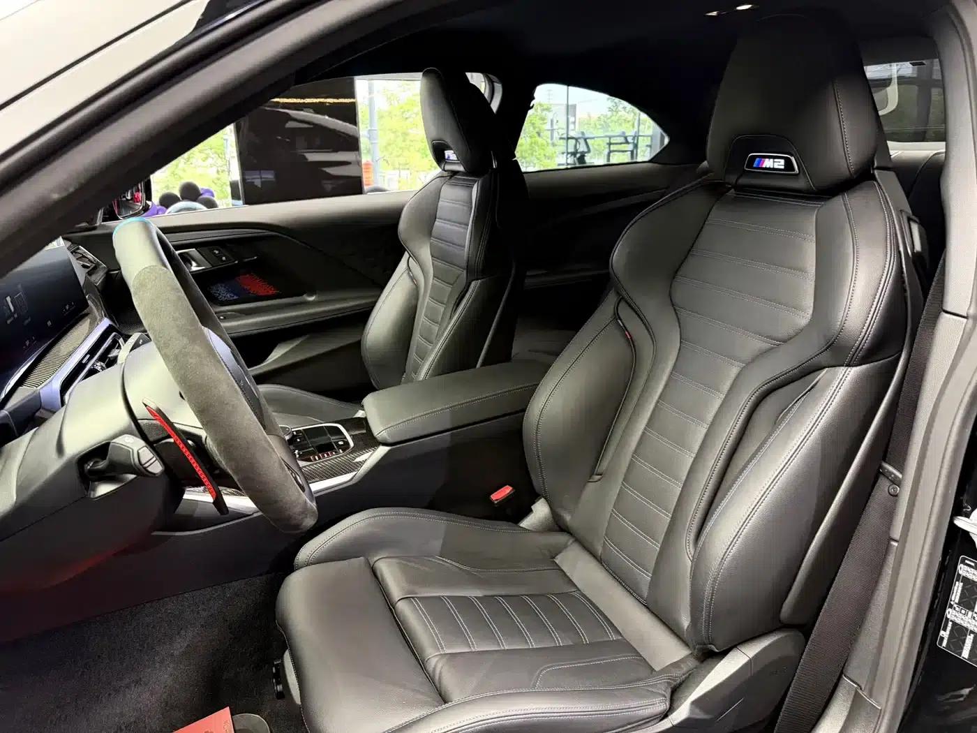 2023 BMW M2 — миниатюра 9