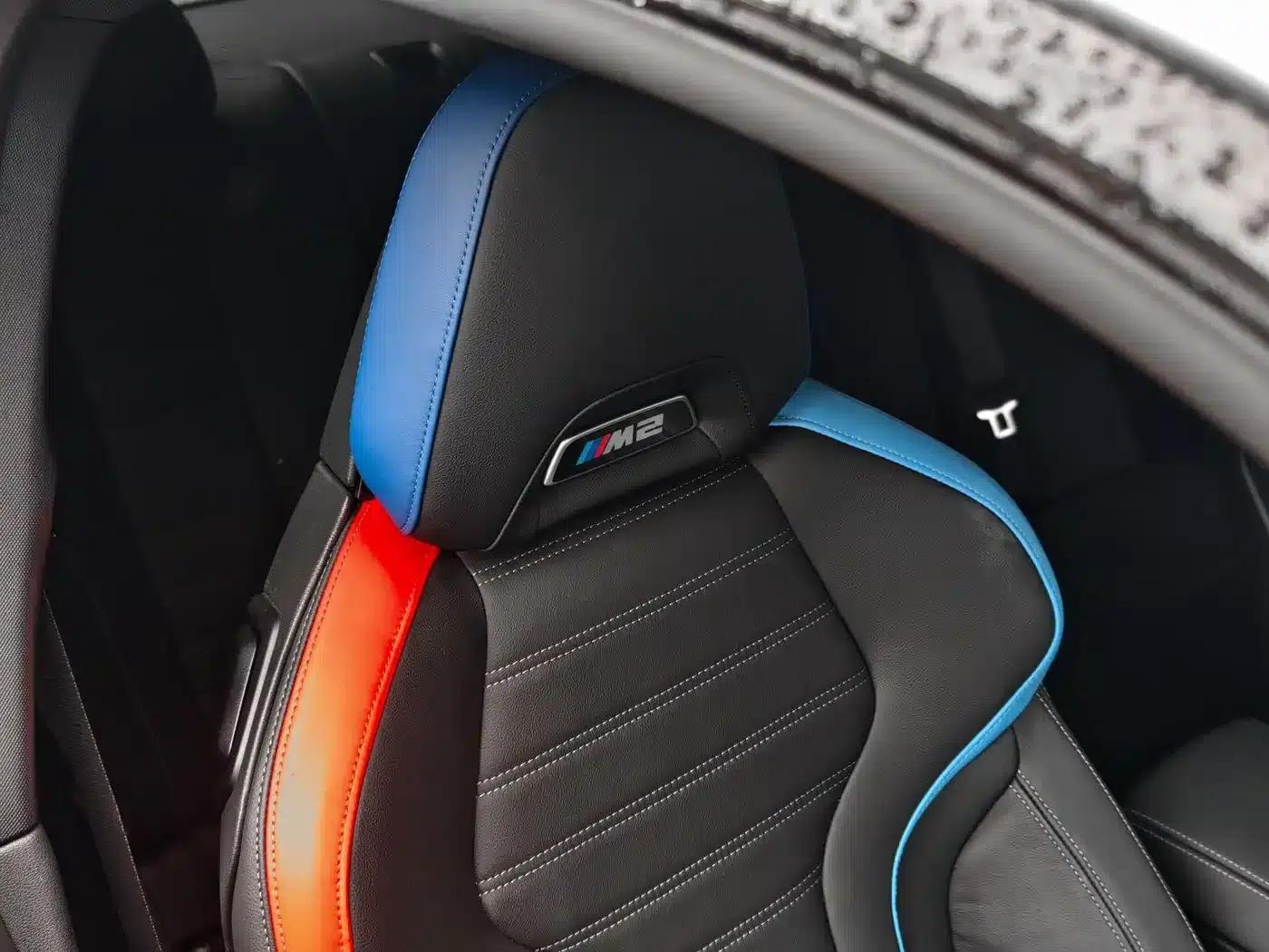 2023 BMW M2 — миниатюра 7
