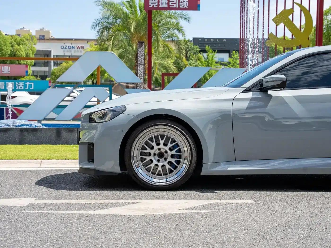 2023 BMW M2 — миниатюра 11