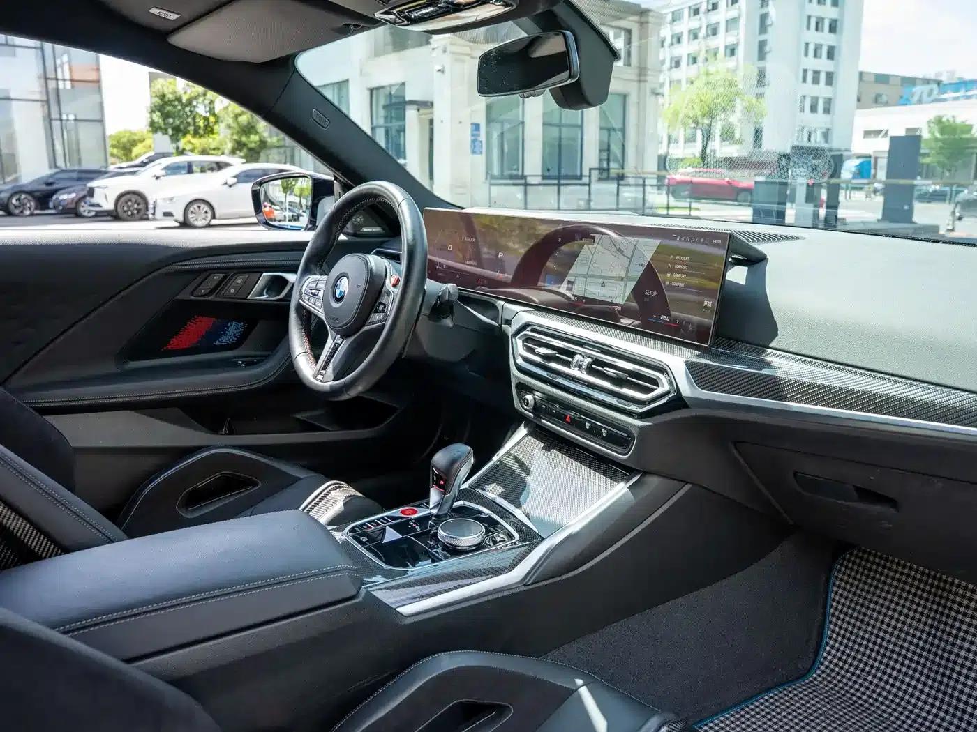 2023 BMW M2 — миниатюра 15