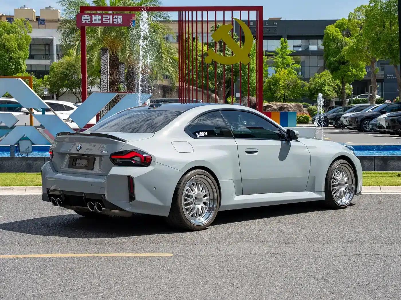 2023 BMW M2 — миниатюра 4