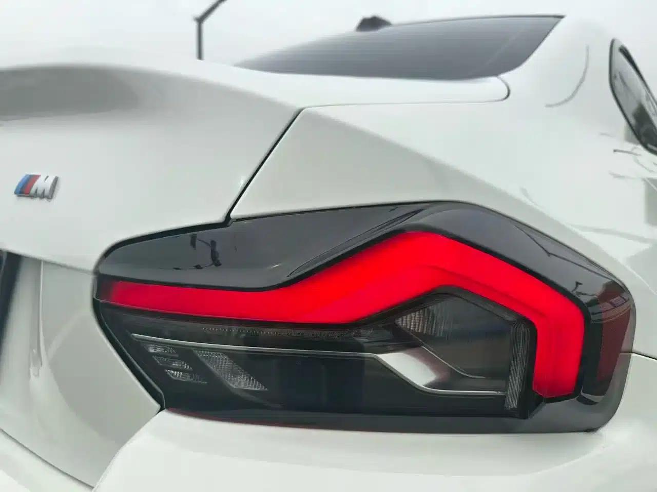 2023 BMW M2 — миниатюра 8