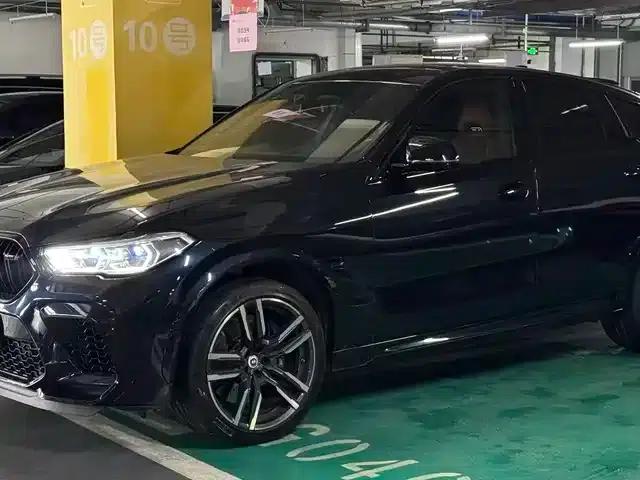 2022 BMW X6 M
