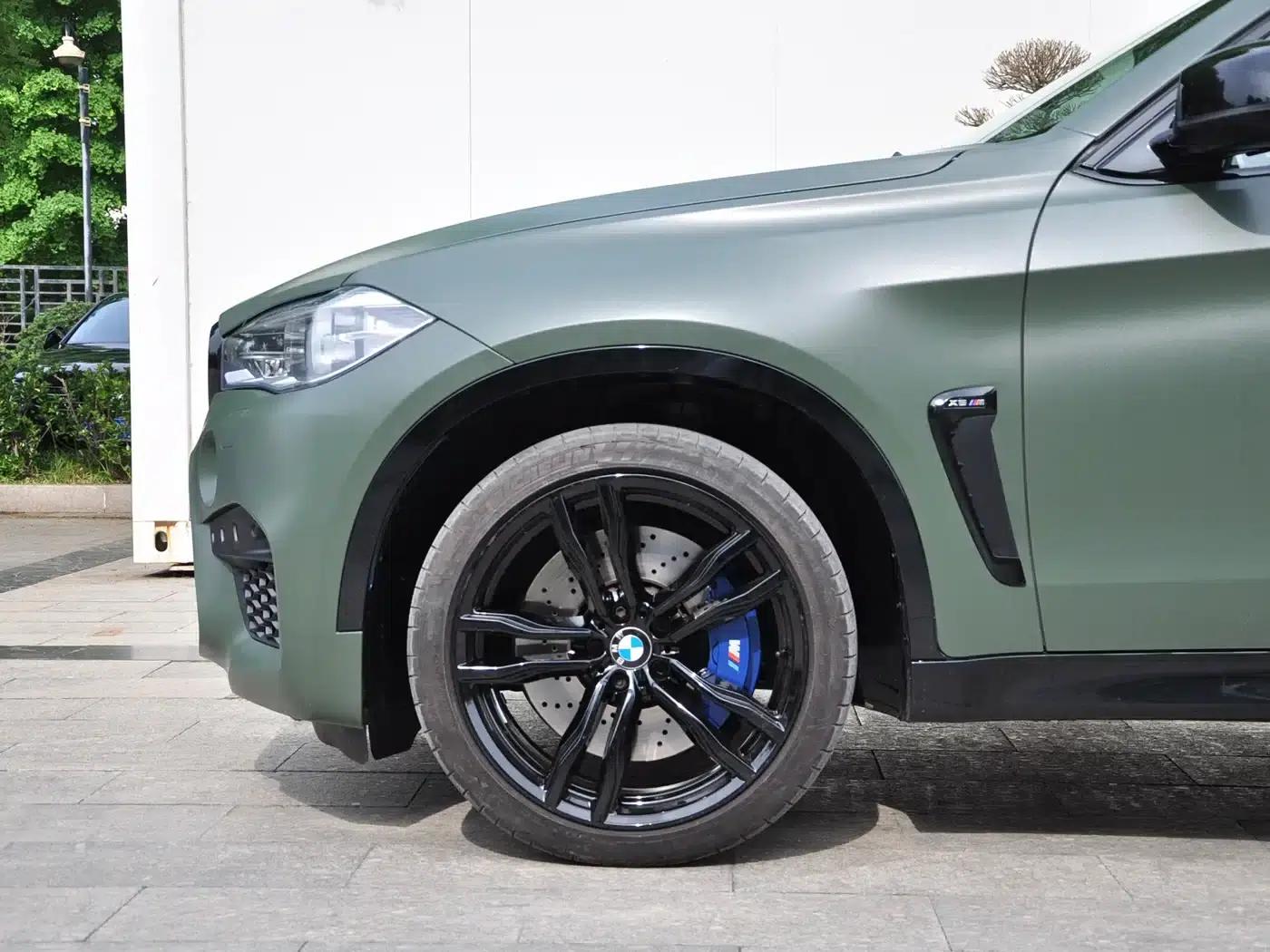 2015 BMW X6 M — миниатюра 17