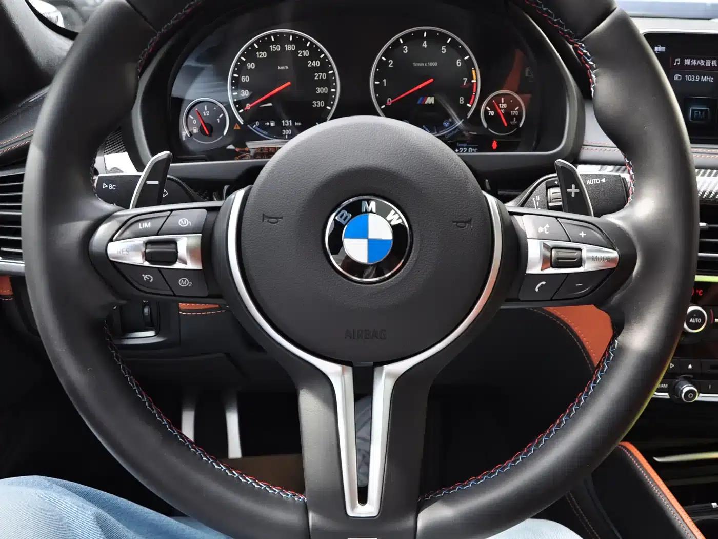 2015 BMW X6 M — миниатюра 8