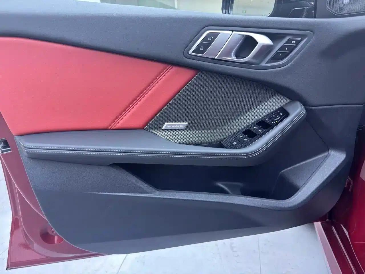 2025 BMW M235L — миниатюра 17