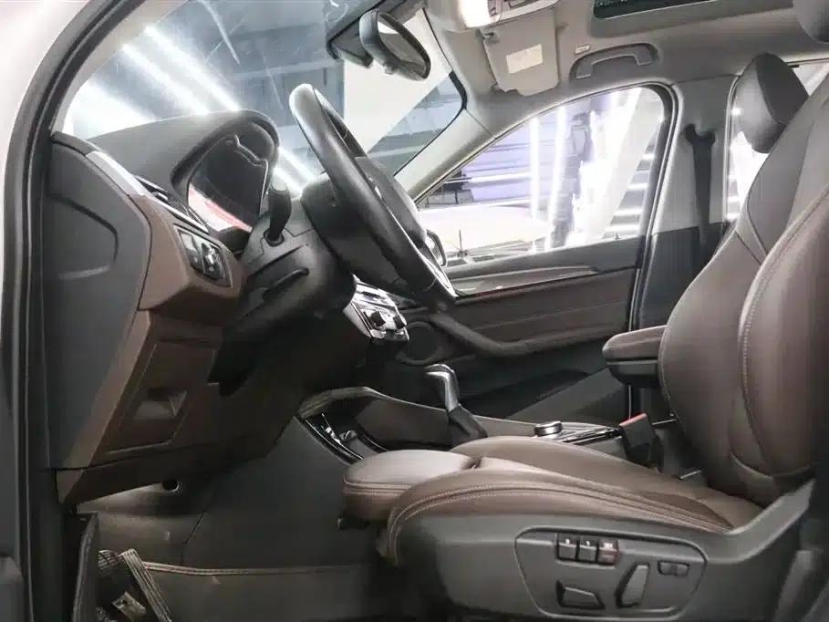 BMW X1 PHEV 2018 xDrive25Le Luxury — миниатюра 15