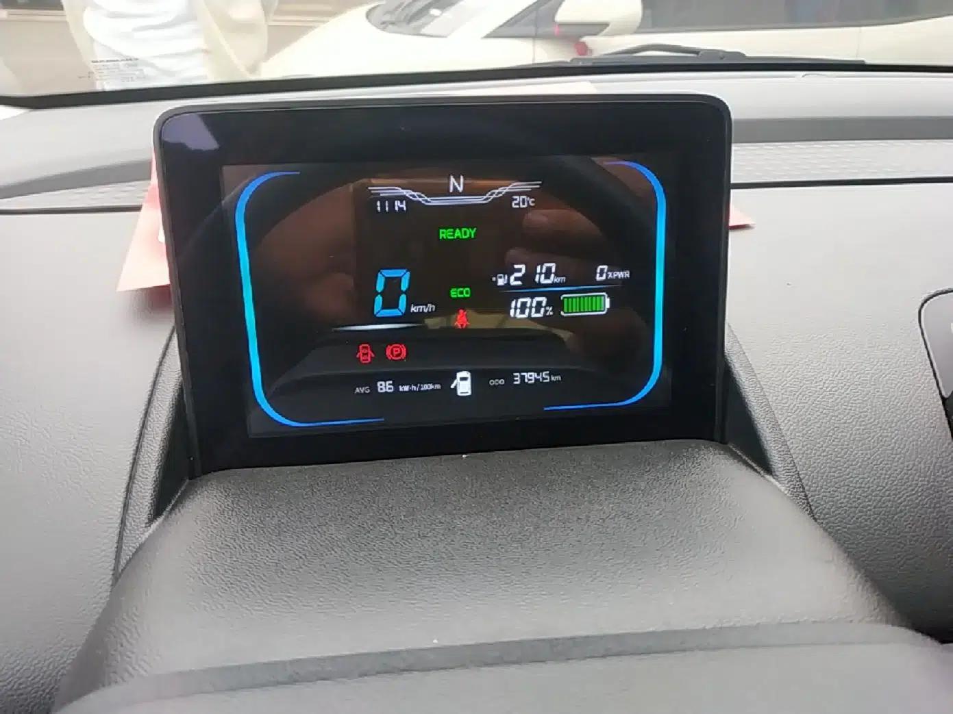 CHANGAN NEVO Lumin 2022 210km Sweet Edition — миниатюра 15