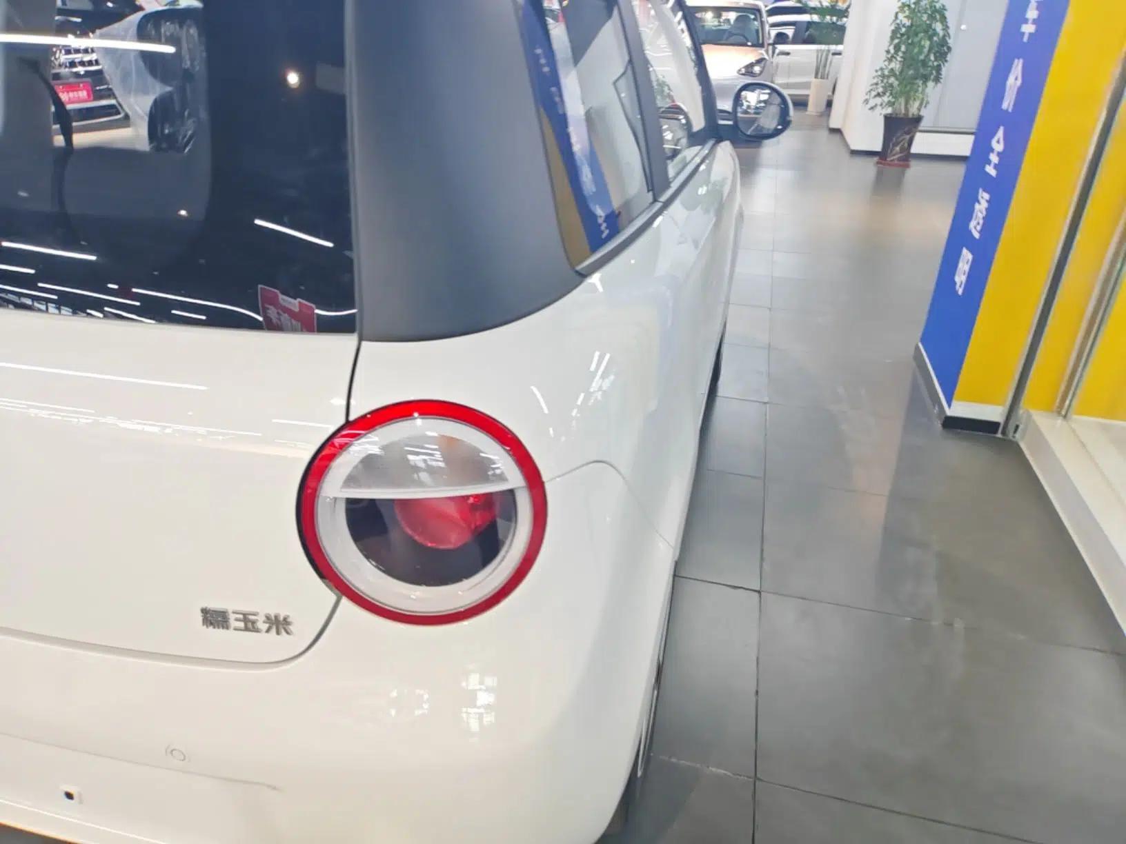 CHANGAN NEVO Lumin 2026 Model Treasure Edition 205km Passionate Beige Ningde — миниатюра 7