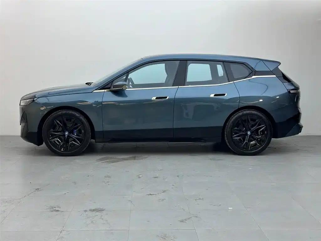 BMW iX M60 2023 Facelift M60 — миниатюра 3