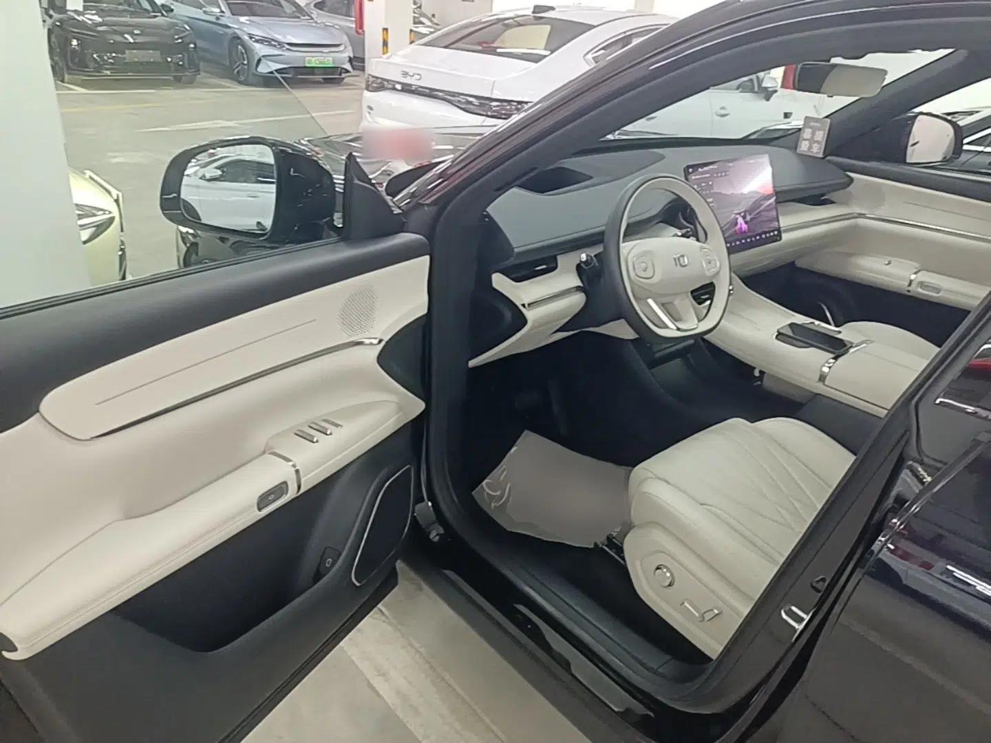 CHANGAN NEVO Q07 2025 215 Prestige Edition — миниатюра 18