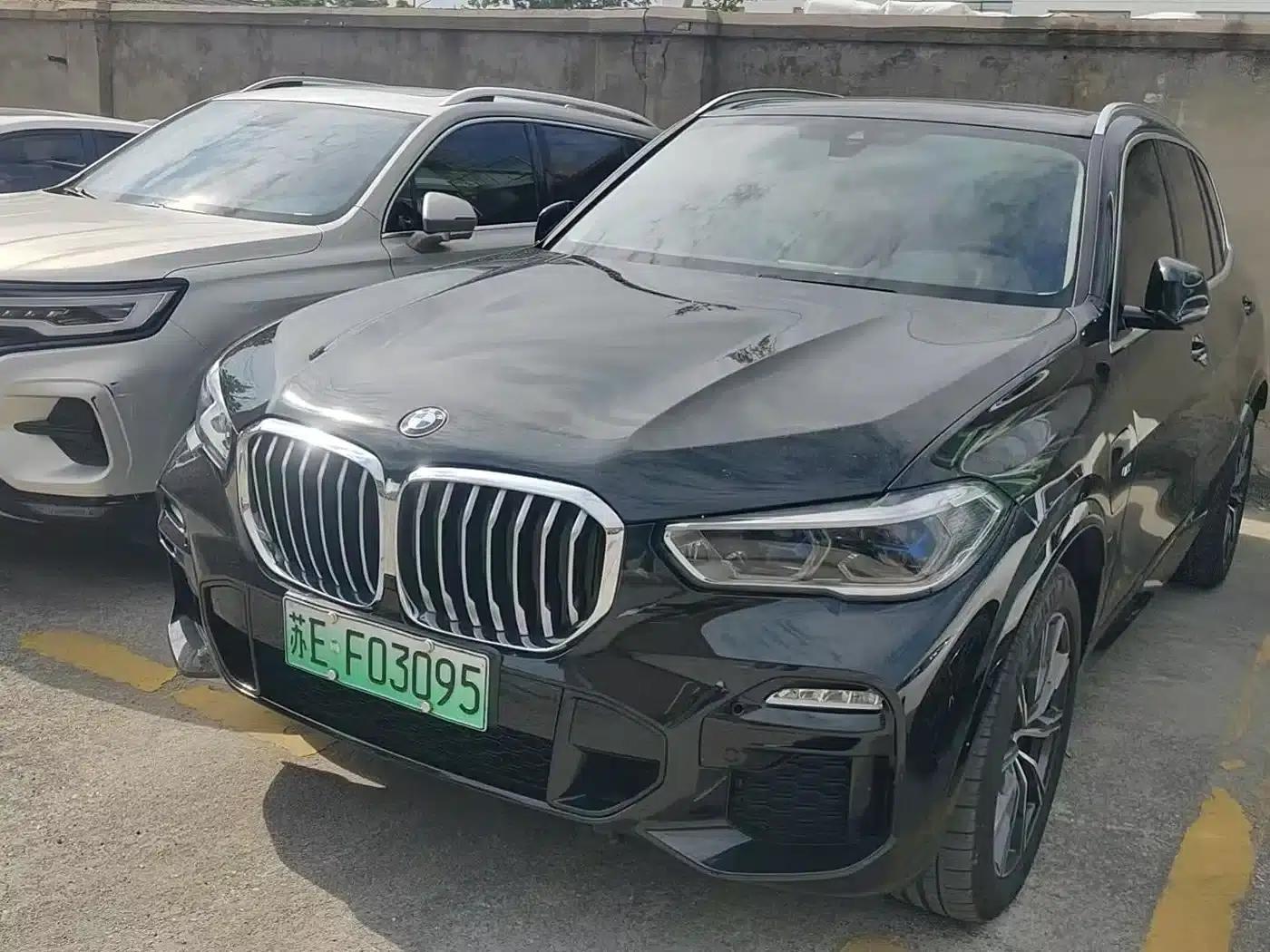 BMW X5 PHEV Imported 2021 Model xDrive45e M Sport Package — миниатюра 1