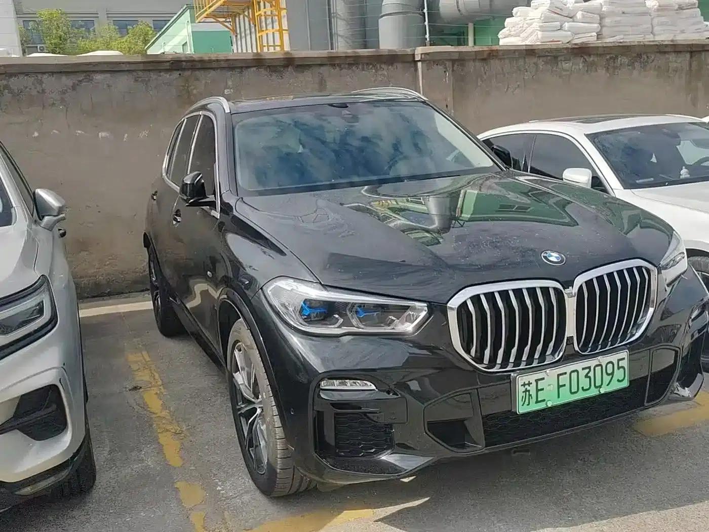 BMW X5 PHEV Imported 2021 Model xDrive45e M Sport Package — миниатюра 3