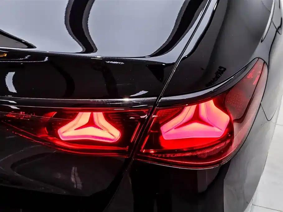 Mercedes-Benz E-Class 2024 Facelift E 300 L Fashion Model — миниатюра 11