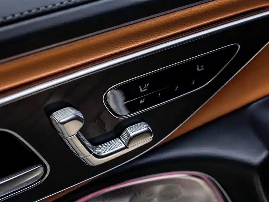 Mercedes-Benz E-Class 2024 Facelift E 300 L Fashion Model — миниатюра 26