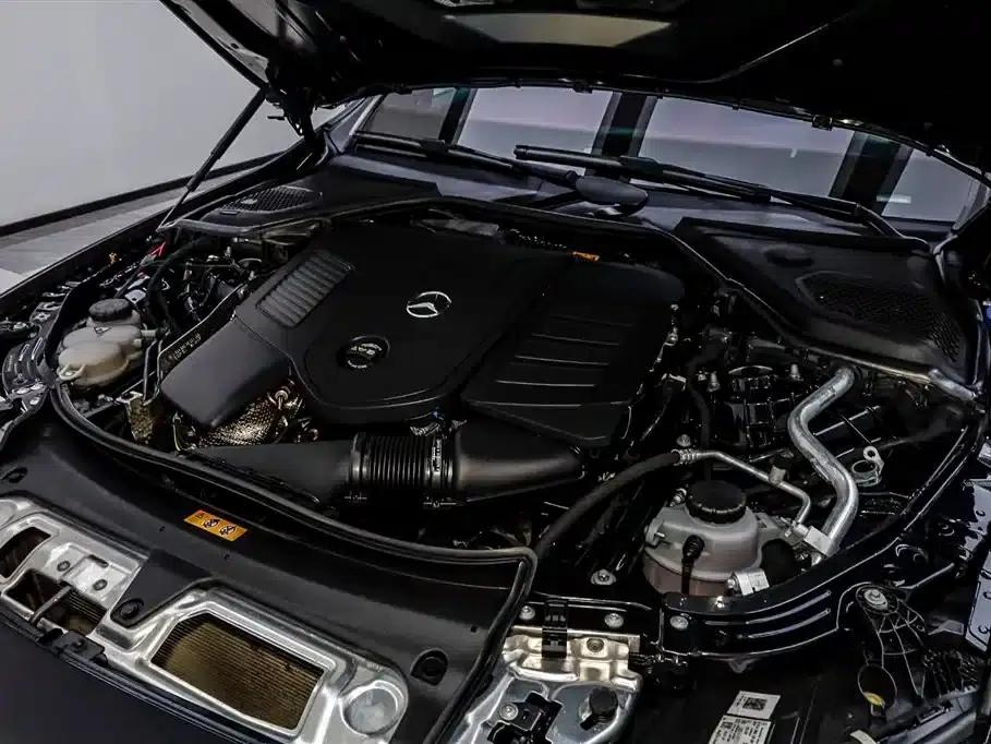 Mercedes-Benz E-Class 2024 Facelift E 300 L Fashion Model — миниатюра 33