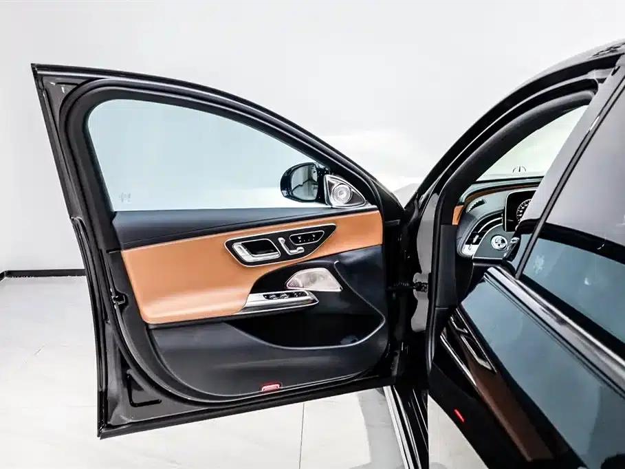 Mercedes-Benz E-Class 2024 Facelift E 300 L Fashion Model — миниатюра 8