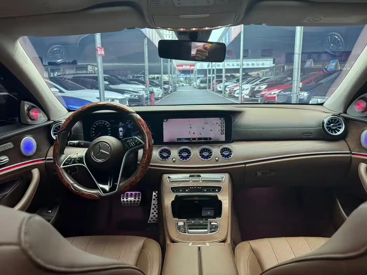 Mercedes-Benz E-Class 2023 E 300 L Fashion Edition — миниатюра 7