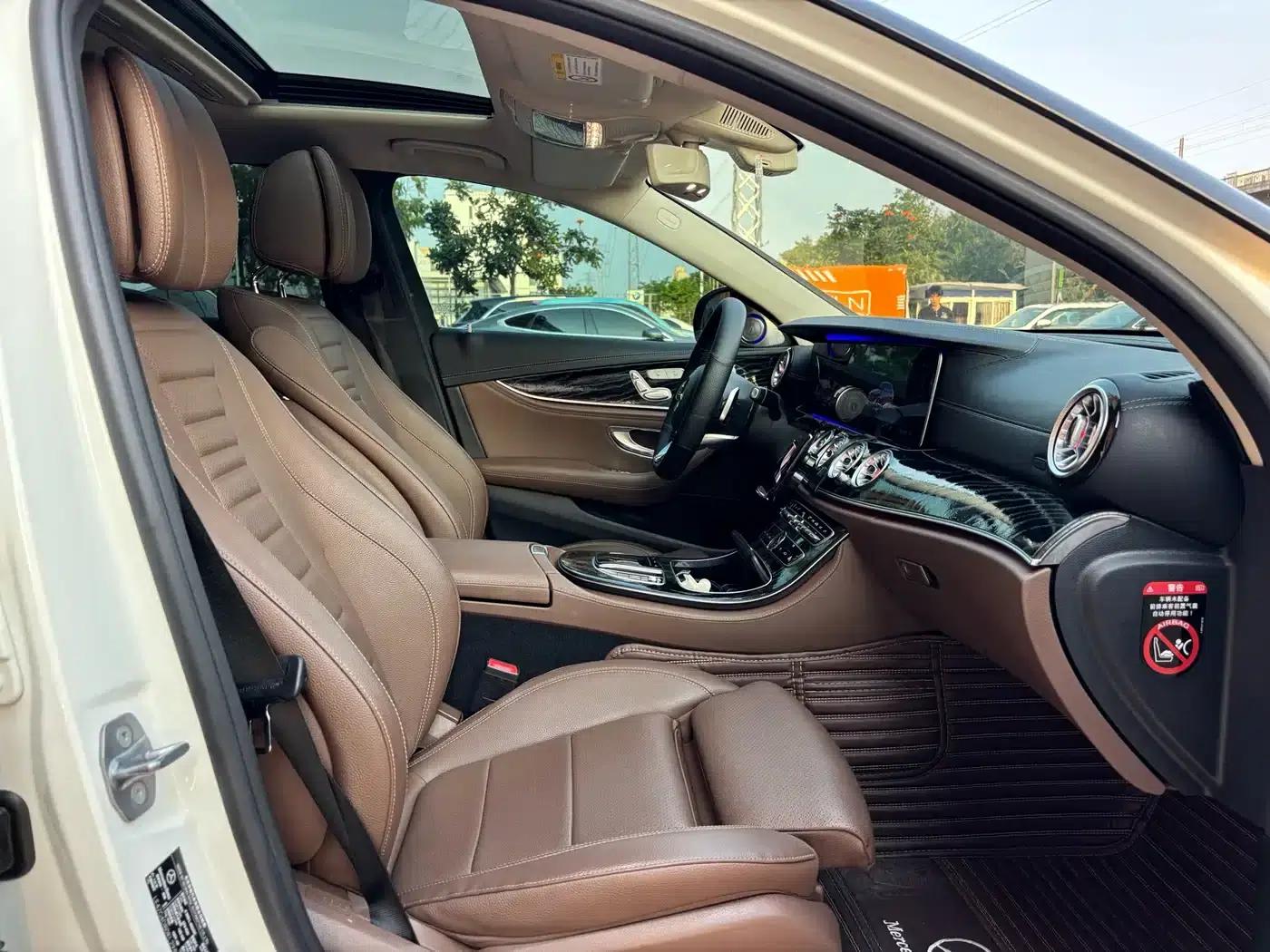 2019 Mercedes-Benz E-Class E 200 L Sport 4MATIC — миниатюра 11