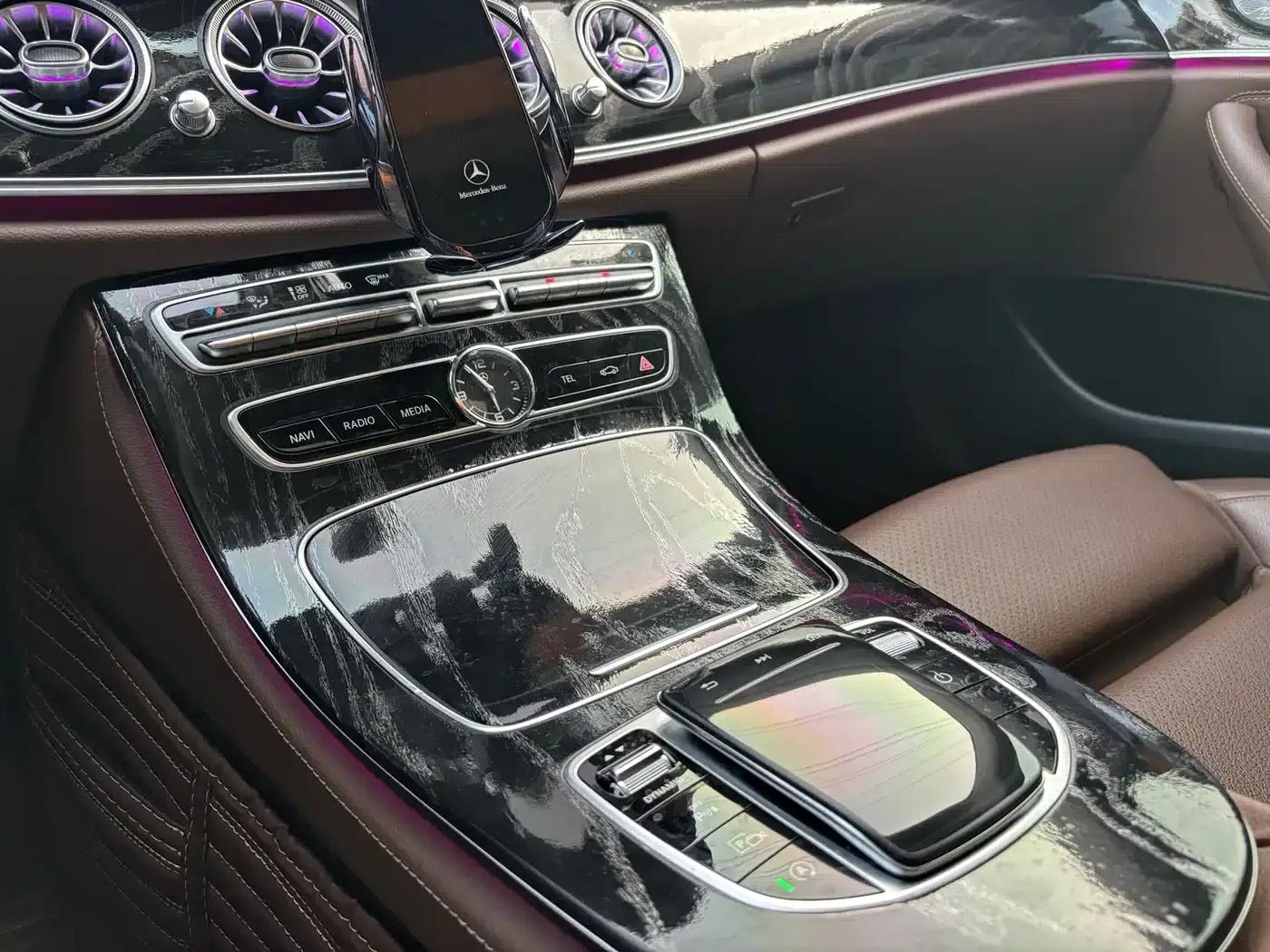 2019 Mercedes-Benz E-Class E 200 L Sport 4MATIC — миниатюра 30