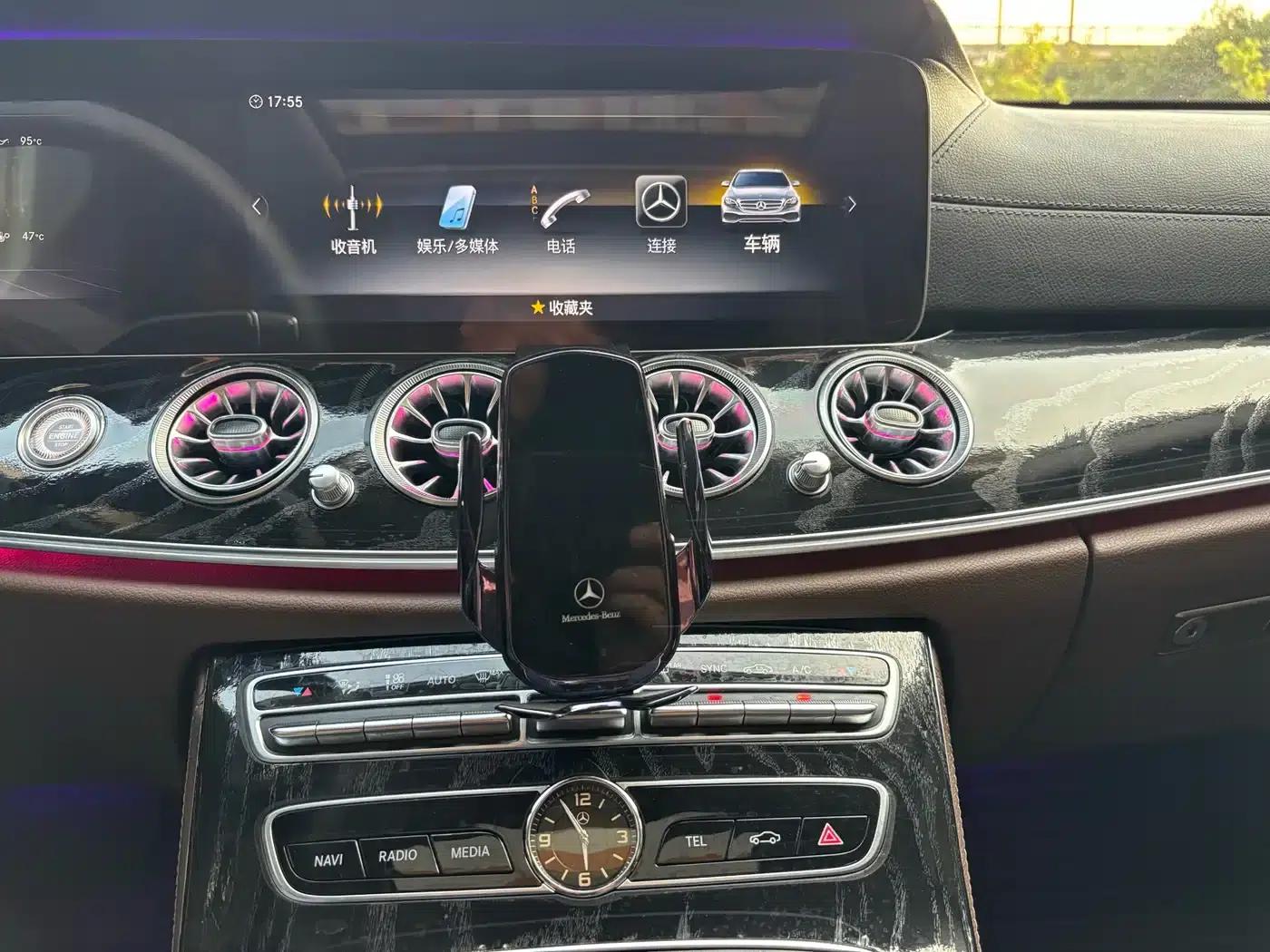 2019 Mercedes-Benz E-Class E 200 L Sport 4MATIC — миниатюра 31