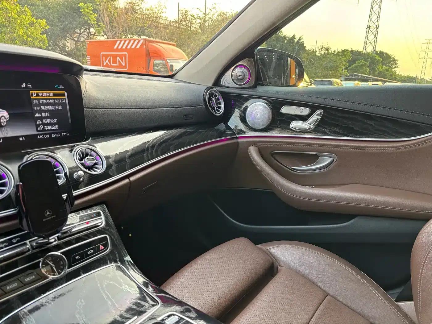 2019 Mercedes-Benz E-Class E 200 L Sport 4MATIC — миниатюра 33