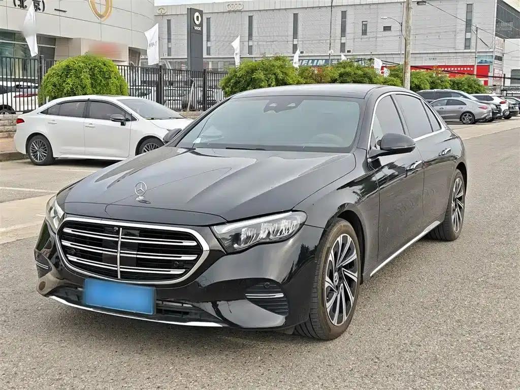 2024 Mercedes-Benz E-Class E 300 L Luxury — миниатюра 2