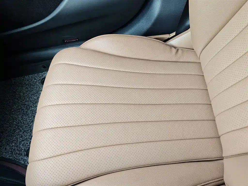 2024 Mercedes-Benz E-Class E 300 L Luxury — миниатюра 12