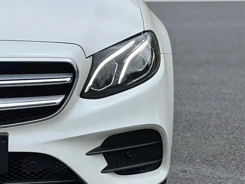 Mercedes-Benz E-Class 2019 E 200 L Sport — миниатюра 11