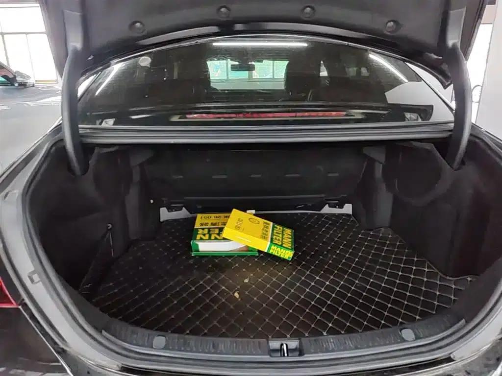 Mercedes-Benz E-Class 2022 Facelift E 300 L Luxury — миниатюра 19