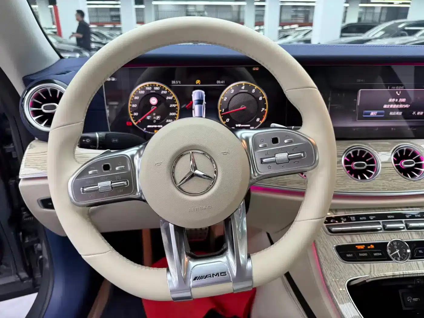 Imported Mercedes-Benz E-Class 2017 E 200 Coupe — миниатюра 7