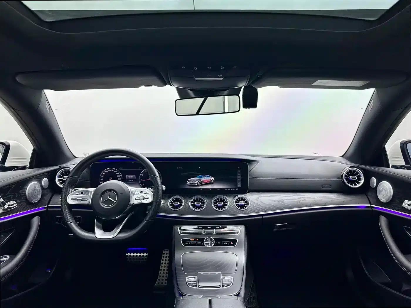 Imported Mercedes-Benz E-Class 2019 E 300 Coupe — миниатюра 12