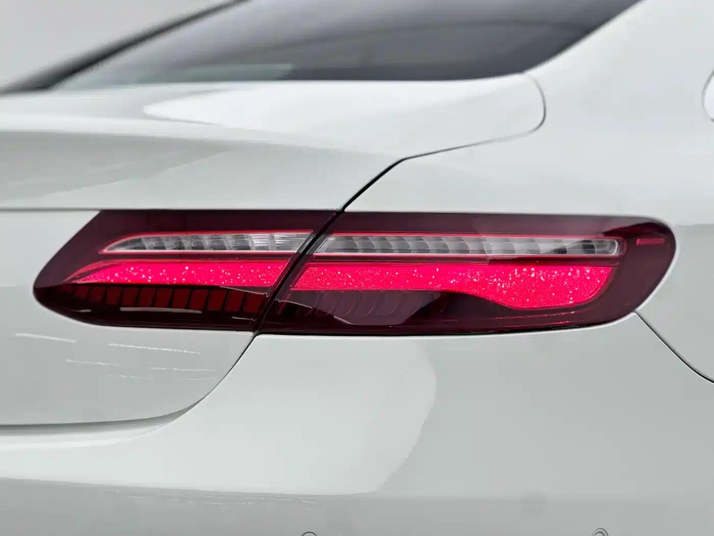 Imported Mercedes-Benz E-Class 2019 E 300 Coupe — миниатюра 16