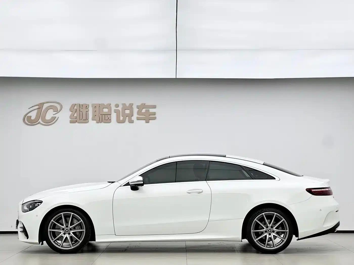 Imported Mercedes-Benz E-Class 2023 E 300 Coupe — миниатюра 9