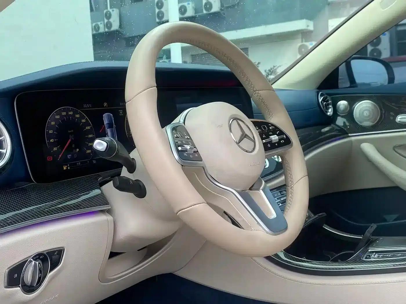 Mercedes-Benz E-Class (Imported) 2019 E 200 4MATIC Coupe — миниатюра 7