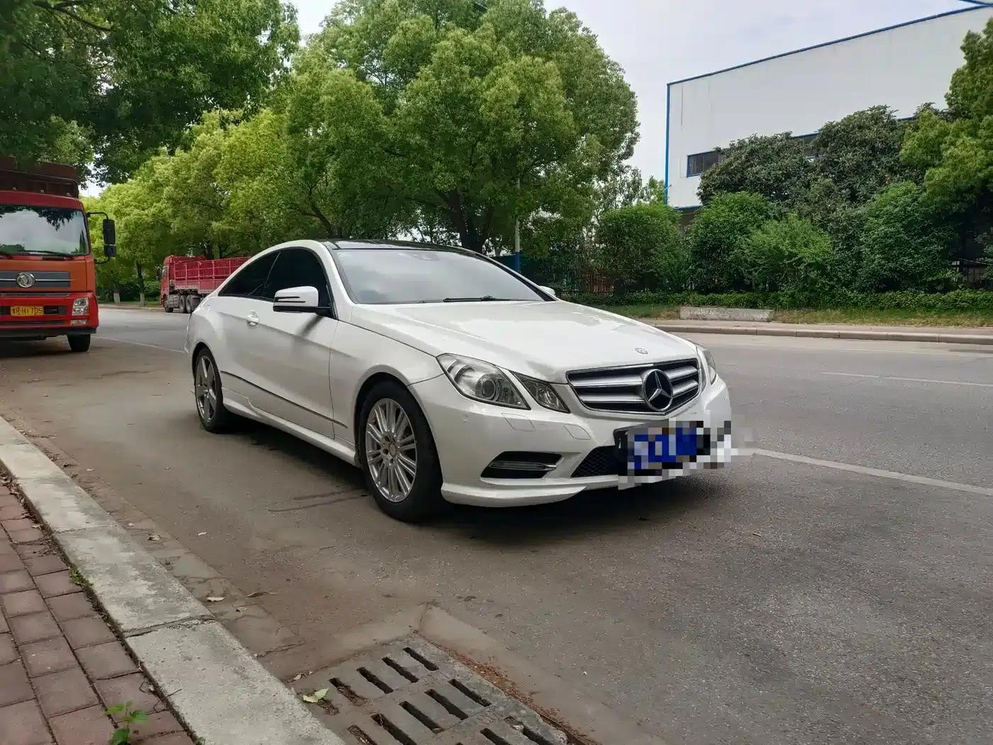 Imported Mercedes-Benz E-Class 2012 E 200 CGI Coupe — миниатюра 2