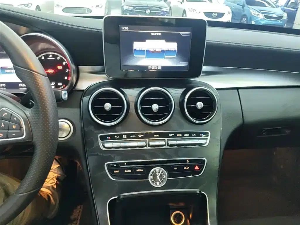 2017 Mercedes-Benz C-Class C 200 L Sport Edition — миниатюра 13