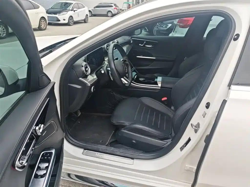 Mercedes-Benz C-Class 2024 Facelift C 260 L Sport Edition — миниатюра 16