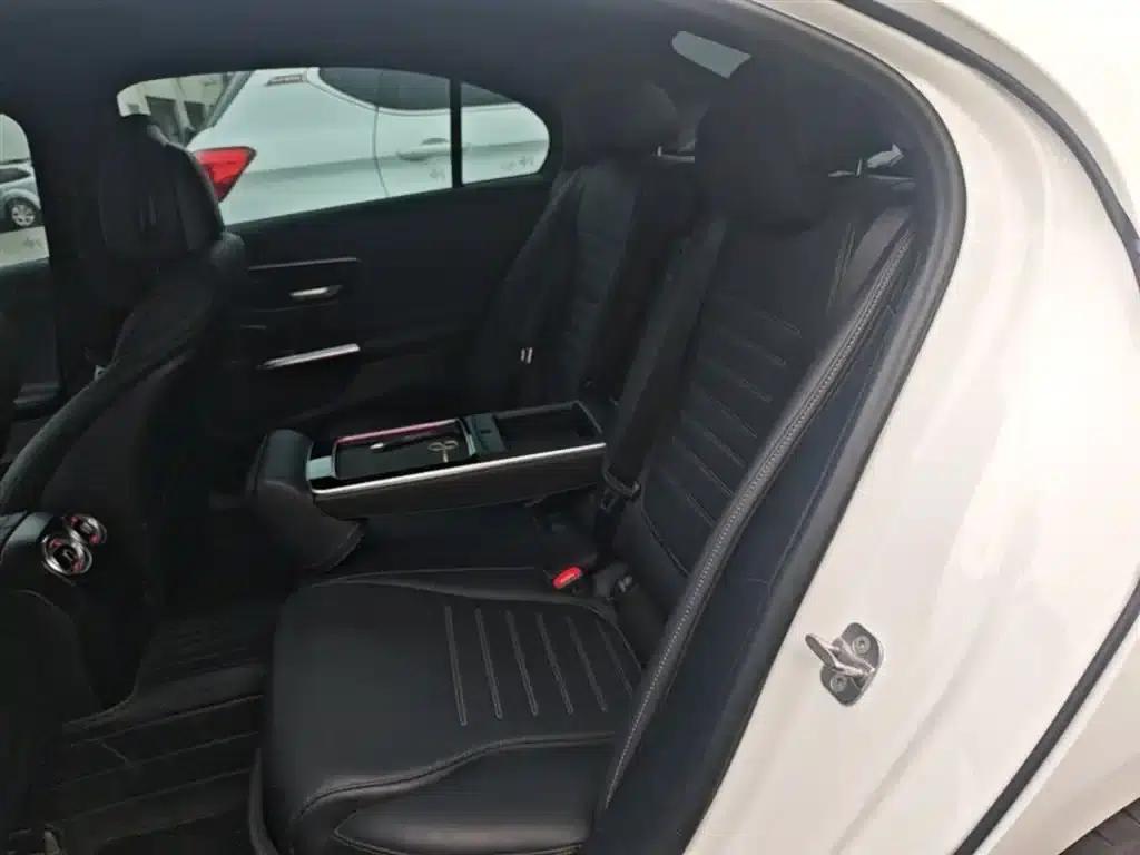 Mercedes-Benz C-Class 2024 Facelift C 260 L Sport Edition — миниатюра 17
