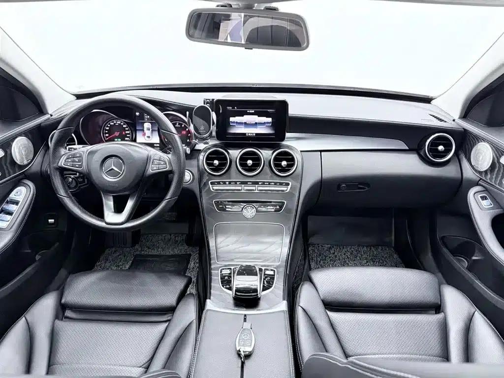 2018 Mercedes-Benz C-Class C 200 L Sport Edition — миниатюра 12
