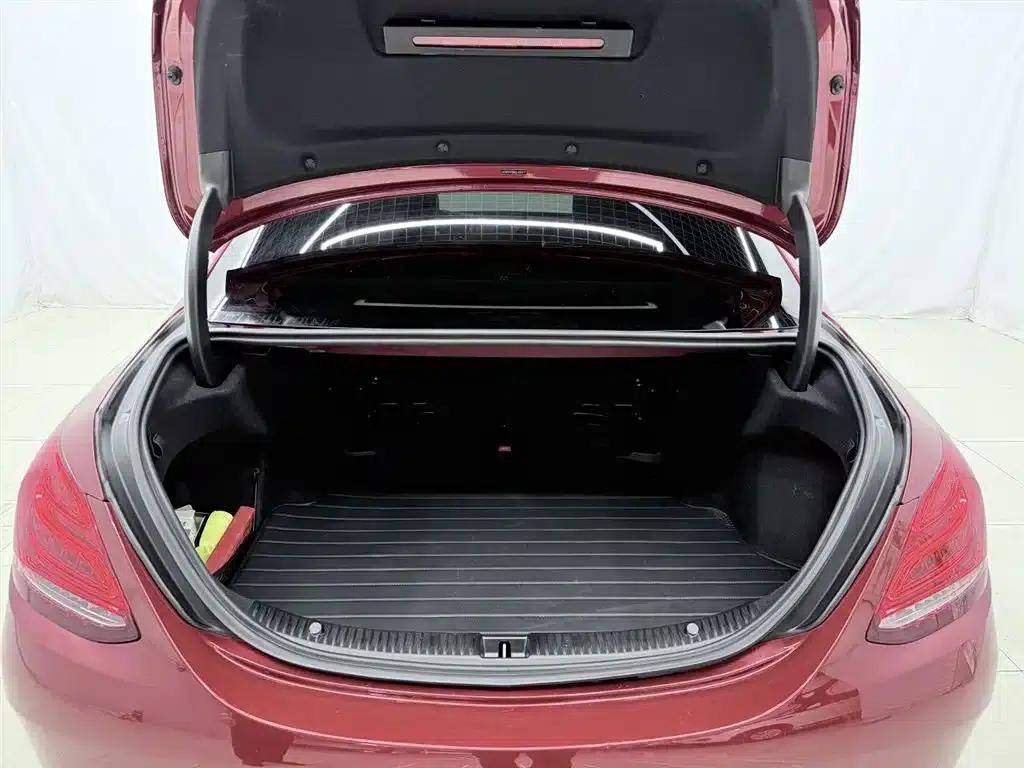 2018 Mercedes-Benz C-Class C 200 L Sport Edition — миниатюра 17