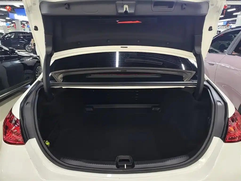 Mercedes-Benz C-Class 2022 Facelift C 260 L Sport Edition — миниатюра 19