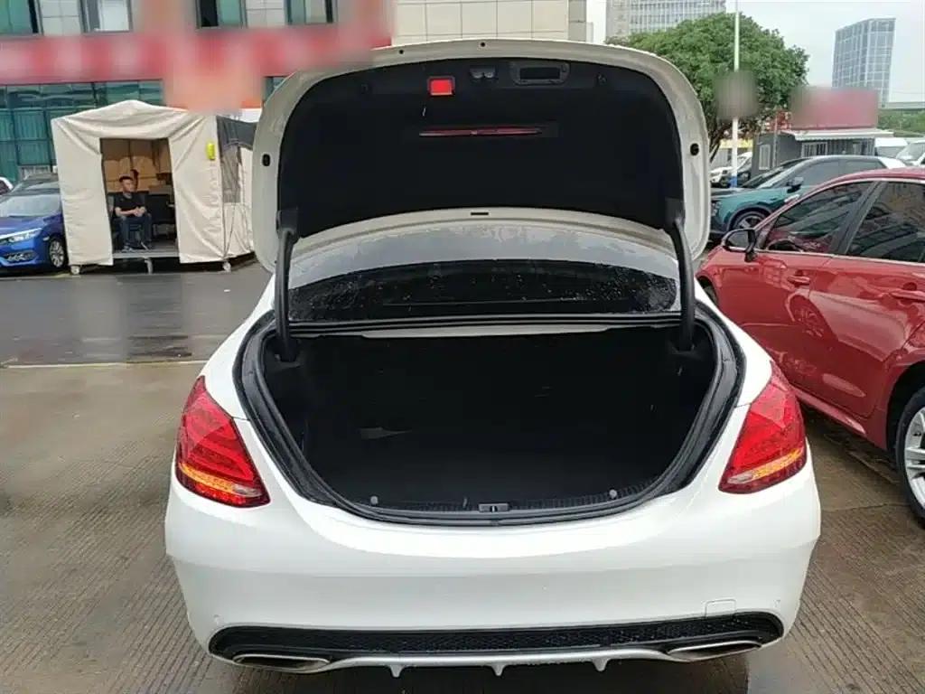 2015 Mercedes-Benz C-Class Facelift C 180 L Sport — миниатюра 19