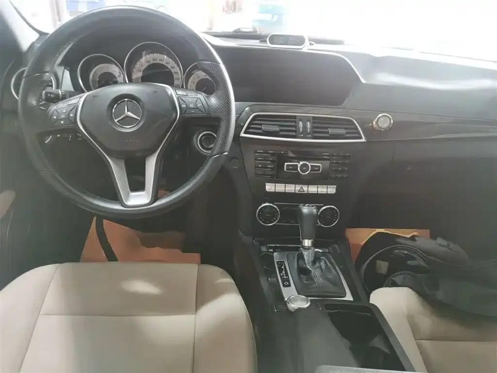 Mercedes-Benz C-Class 2013 C 260 Fashion Grand Edition — миниатюра 6