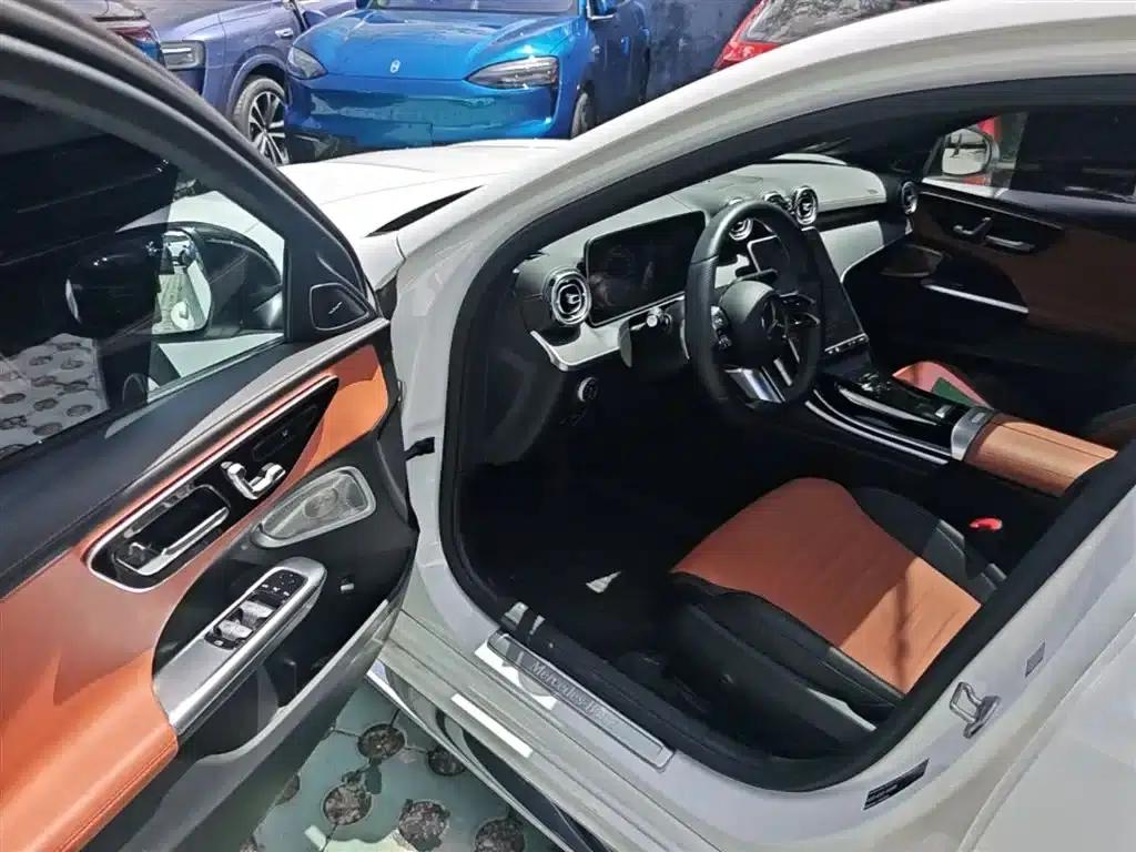 Mercedes-Benz C-Class 2022 Facelift C 260 L Sport Edition — миниатюра 23
