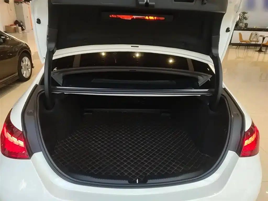 Mercedes-Benz C-Class 2022 Facelift C 200 L Sport Edition — миниатюра 19