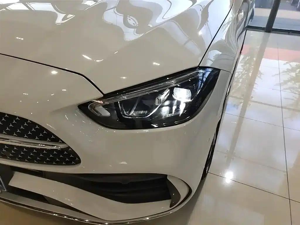 Mercedes-Benz C-Class 2022 Facelift C 200 L Sport Edition — миниатюра 24