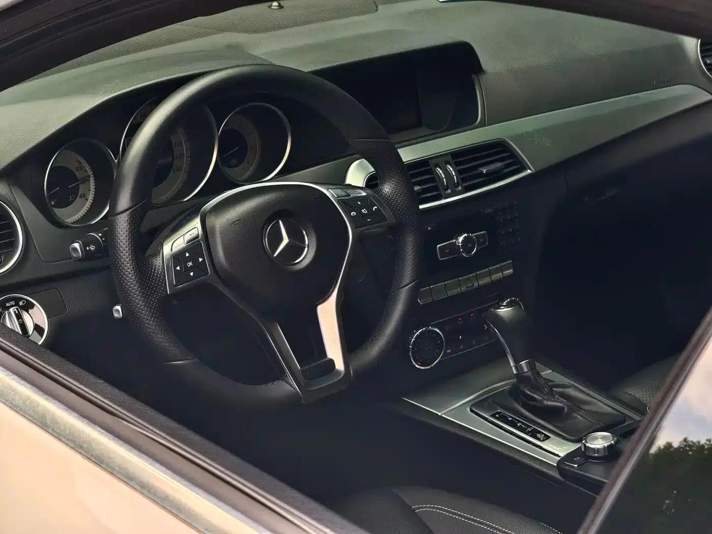 Imported Mercedes-Benz C-Class 2013 C 180 Coupe — миниатюра 7