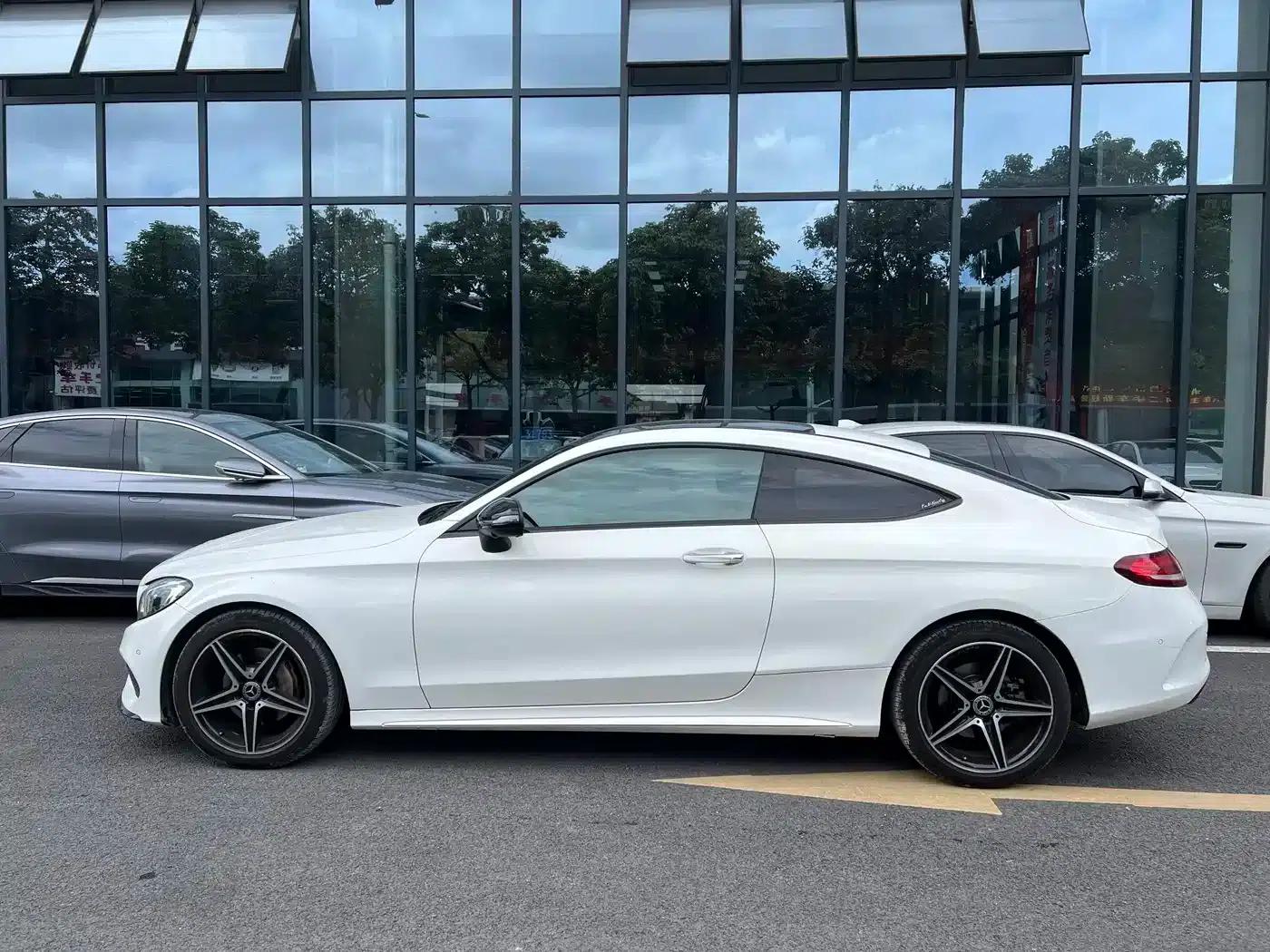 Imported Mercedes-Benz C-Class 2018 C 200 Coupe — миниатюра 2