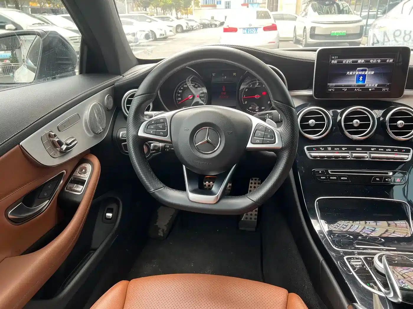 Imported Mercedes-Benz C-Class 2018 C 200 Coupe — миниатюра 12